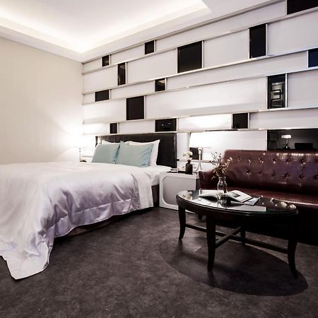Duo Romance Hotel Kota Hualien Bagian luar foto