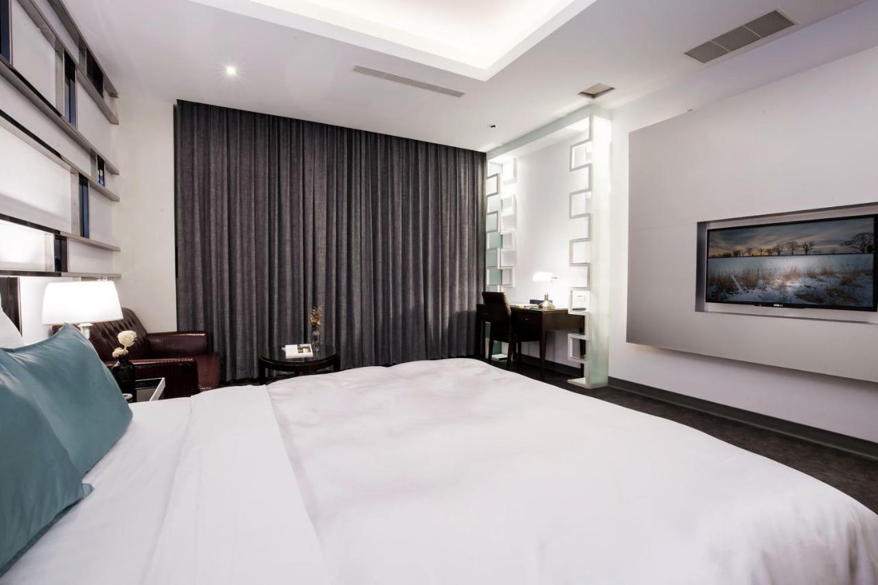Duo Romance Hotel Kota Hualien Bagian luar foto