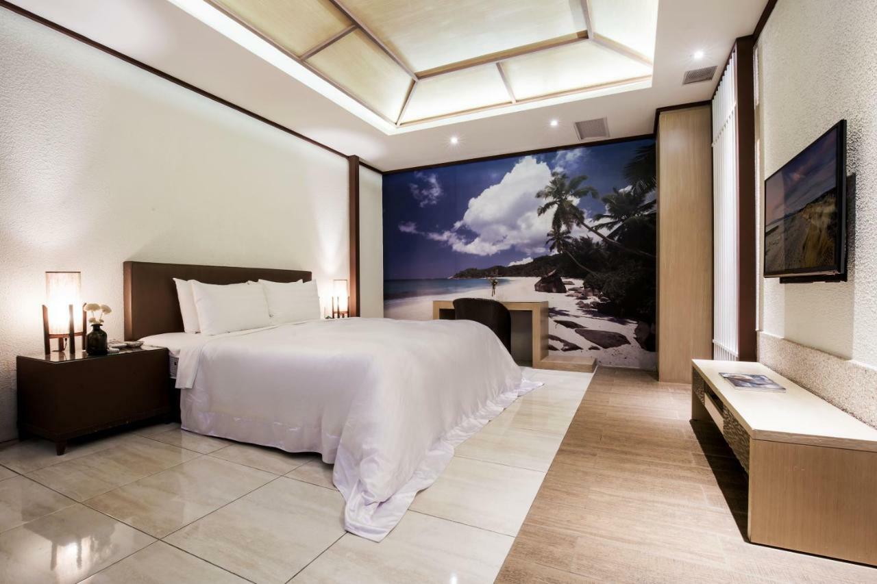Duo Romance Hotel Kota Hualien Bagian luar foto