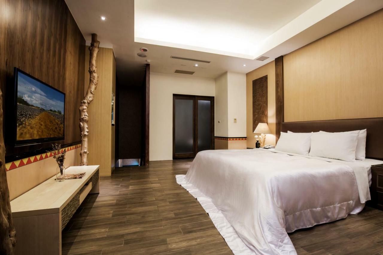 Duo Romance Hotel Kota Hualien Bagian luar foto